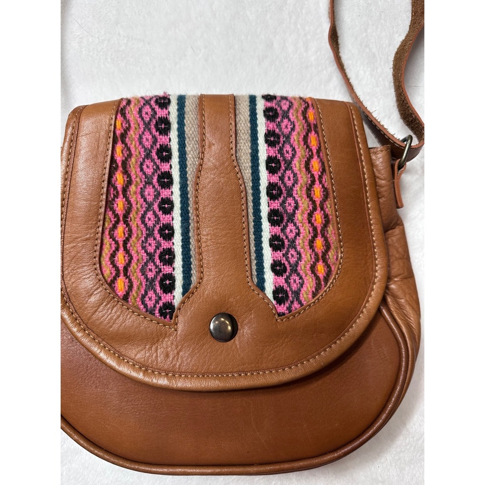 Camari Handcrafted Leather Wool Crossbody Bag Brown Boho Artisan Ecuador Purse